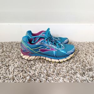 Brooks running shoes, Size: Women's 7.5